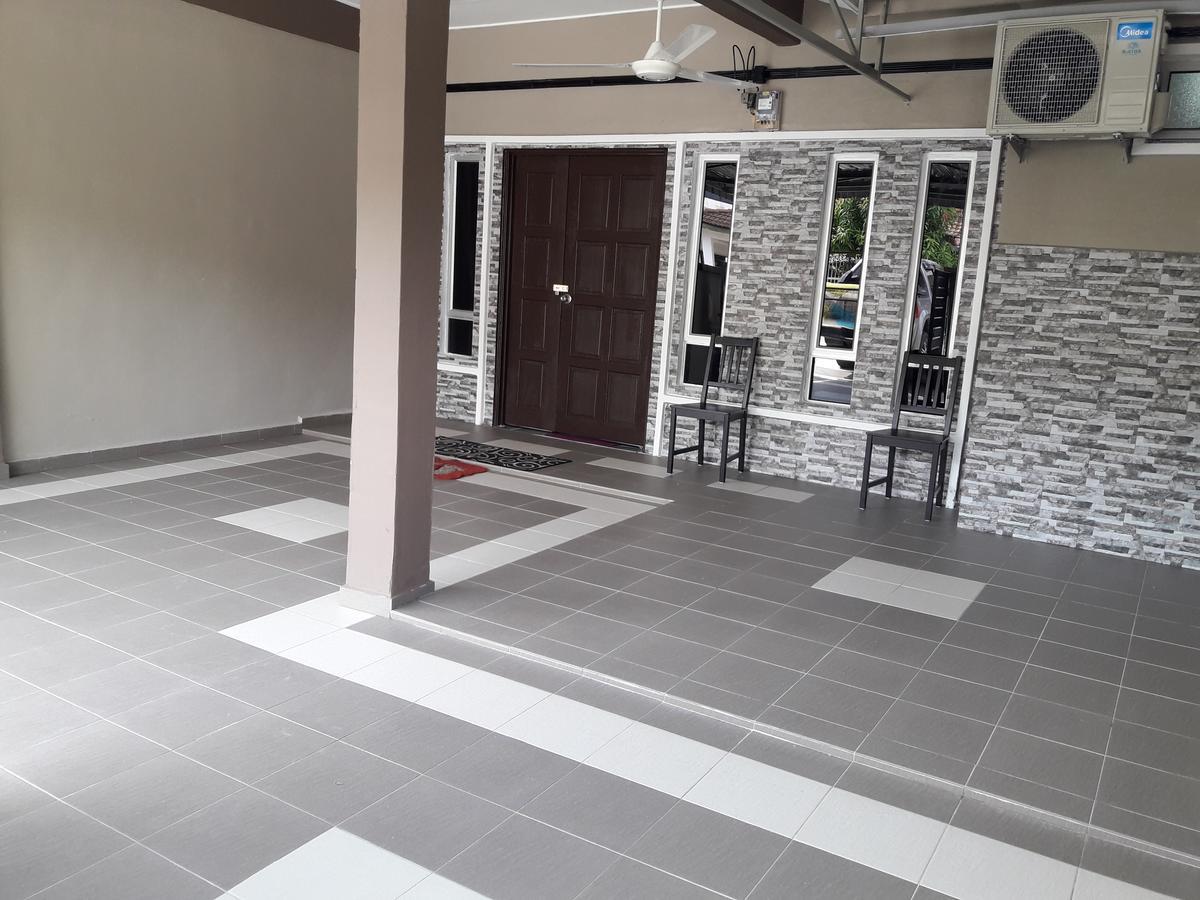 Homestay Bahau Jempol Esterno foto